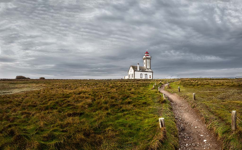 Phare Pointe des Poulens.jpg