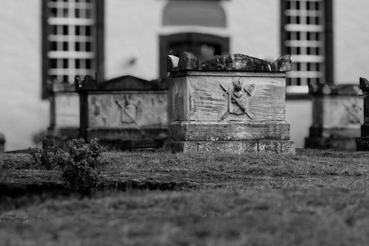 Grabstelle der Herren von Stockhausen in Löwenhagen.